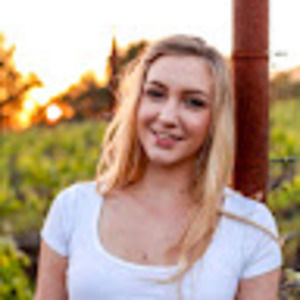 Meet your Posher, Breanna